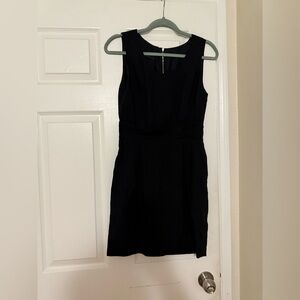 Jenni Kayne sheath black sleeveless short dress